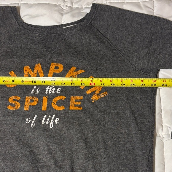 Messy Bun Just Chillin’ Gray Pumpkin Spice Crewneck Sweatshirt - Picture 4 of 9